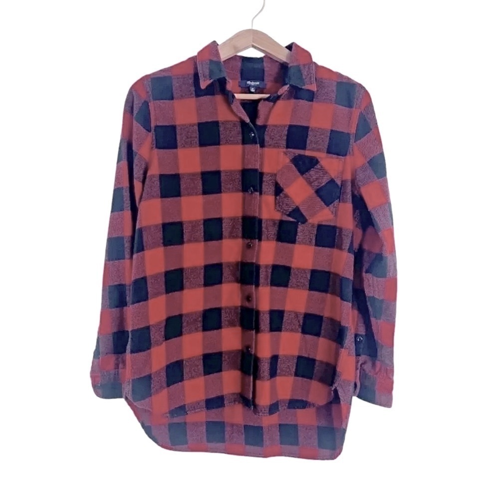 Madewell Classic Buffalo Plaid (Red/Black) Flannel Button Down. Size Medium. - Picture 8 of 10